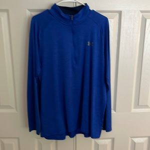 Under Armour long sleeve lightweight